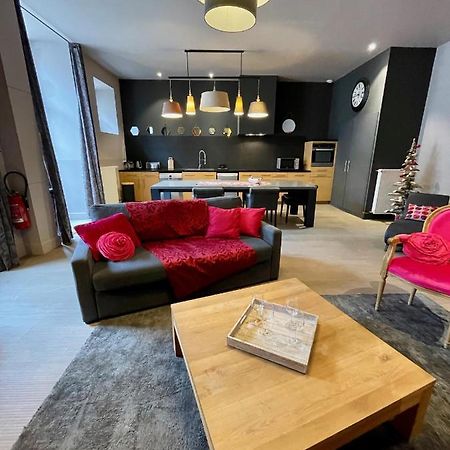 Le Show Room โอแซร์ ภายนอก รูปภาพ
