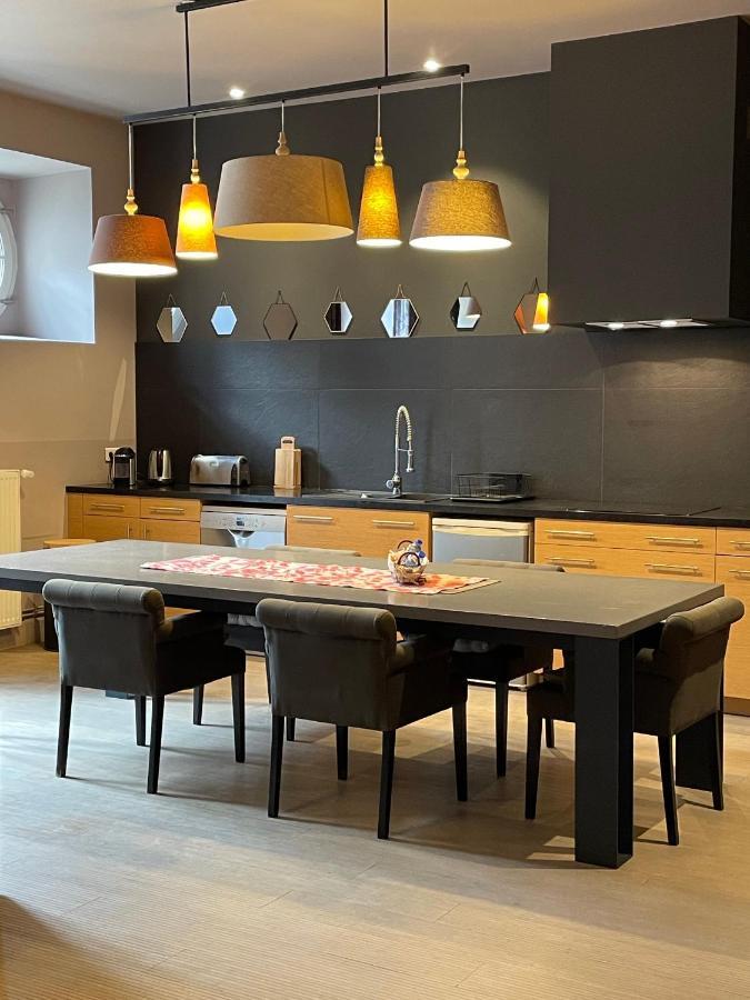 Le Show Room โอแซร์ ภายนอก รูปภาพ
